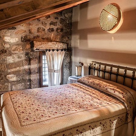Casas Rurales Chon Alto Tajo Peralejos de las Truchas Bagian luar foto